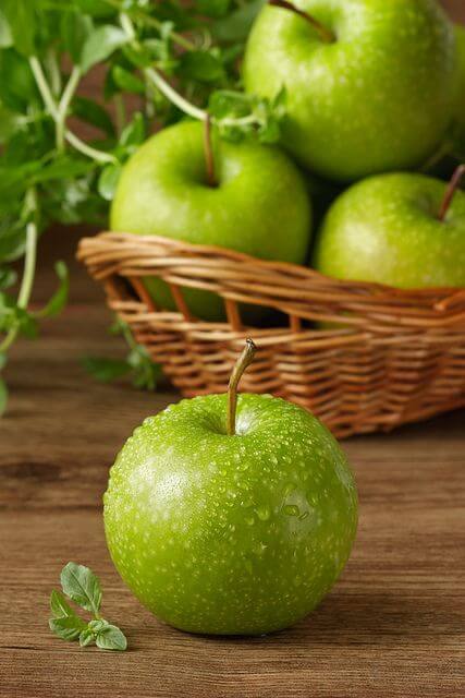beneficios-manzana-el-mejor-alimento-para-la-piel