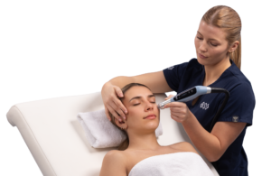 EMFUSIÓN: ¿y si el problema no fuera hidratar la piel, sino evitar que pierda agua?